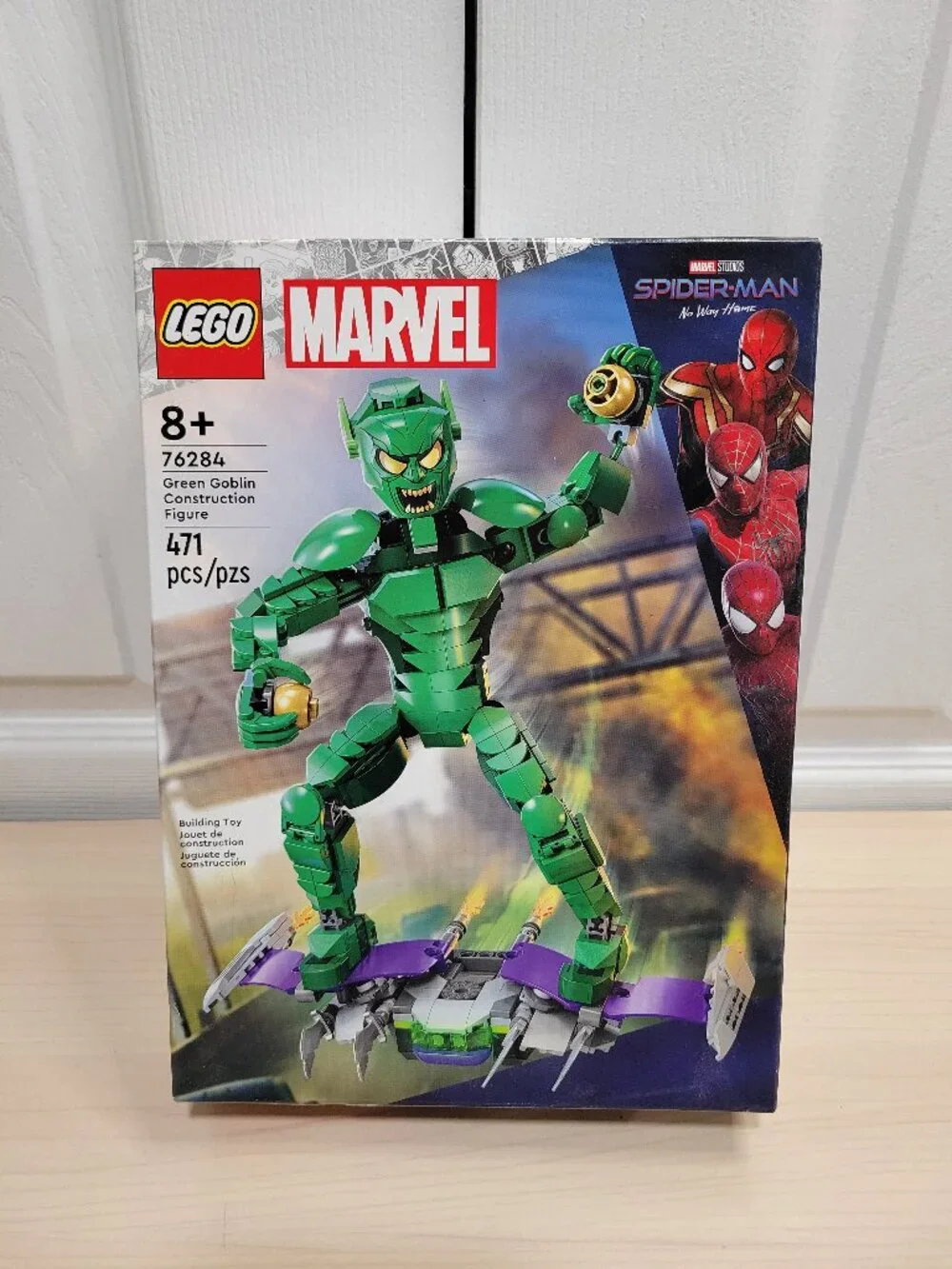 LEGO Marvel Green Goblin Construction Action Figure w/ Glider & Pumpkin Bomb NEW